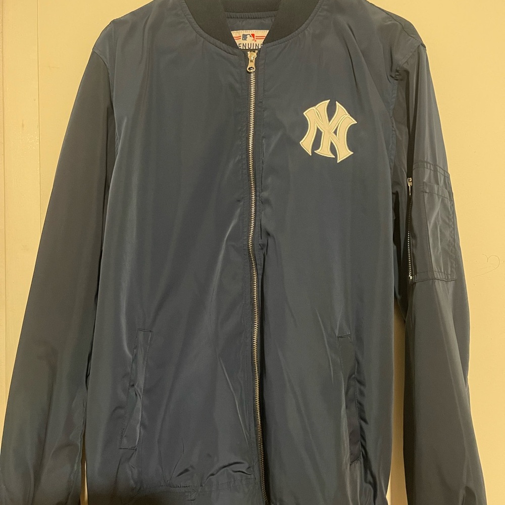 New York Yankees Navy Blue Bomber Jacket with Logo Size XL